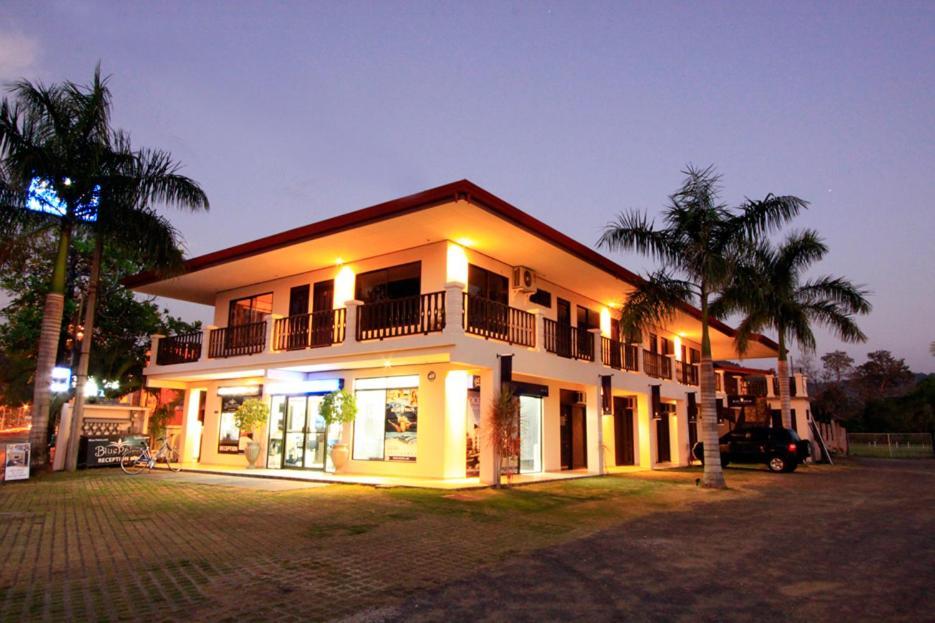 יקו Hotel Blue Palm מראה חיצוני תמונה